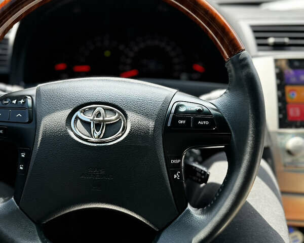 Чорний Тойота Камрі, об'ємом двигуна 3.46 л та пробігом 375 тис. км за 7500 $, фото 5 на Automoto.ua