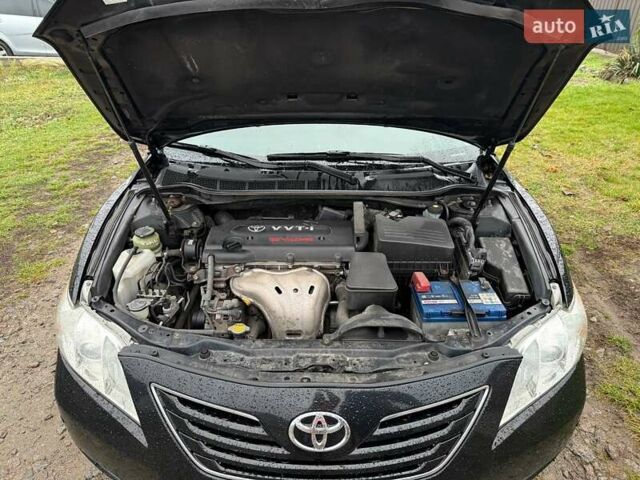 Черный Тойота Камри, объемом двигателя 2.36 л и пробегом 316 тыс. км за 8800 $, фото 33 на Automoto.ua