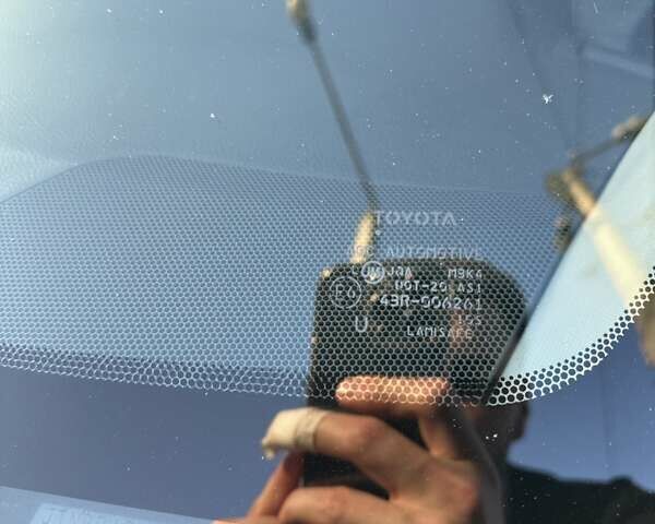 Черный Тойота Камри, объемом двигателя 2.36 л и пробегом 189 тыс. км за 12000 $, фото 12 на Automoto.ua