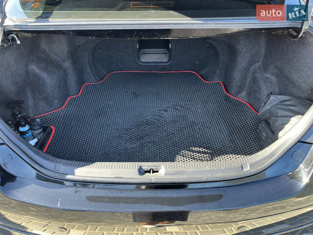 Черный Тойота Камри, объемом двигателя 3.5 л и пробегом 377 тыс. км за 10200 $, фото 55 на Automoto.ua