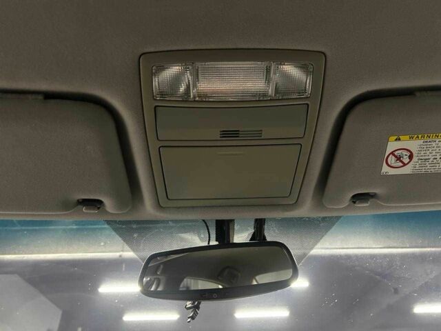 Черный Тойота Камри, объемом двигателя 2.4 л и пробегом 290 тыс. км за 8000 $, фото 10 на Automoto.ua