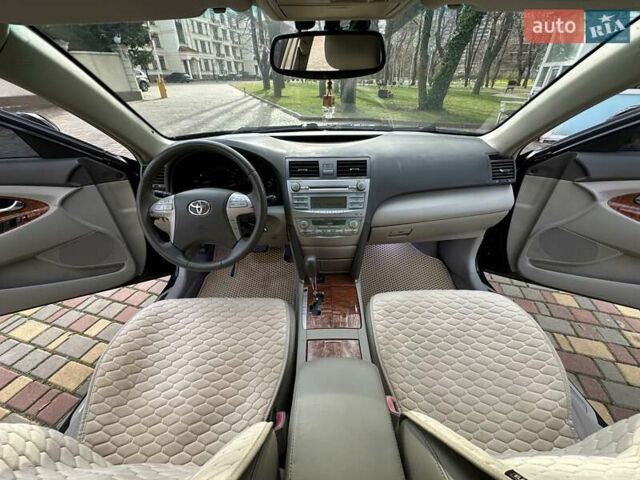 Черный Тойота Камри, объемом двигателя 2.36 л и пробегом 180 тыс. км за 8900 $, фото 30 на Automoto.ua