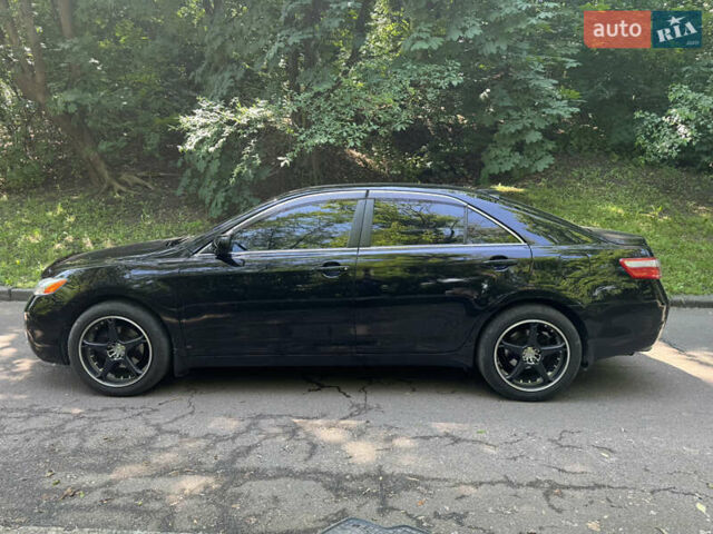 Черный Тойота Камри, объемом двигателя 3.5 л и пробегом 240 тыс. км за 12000 $, фото 12 на Automoto.ua