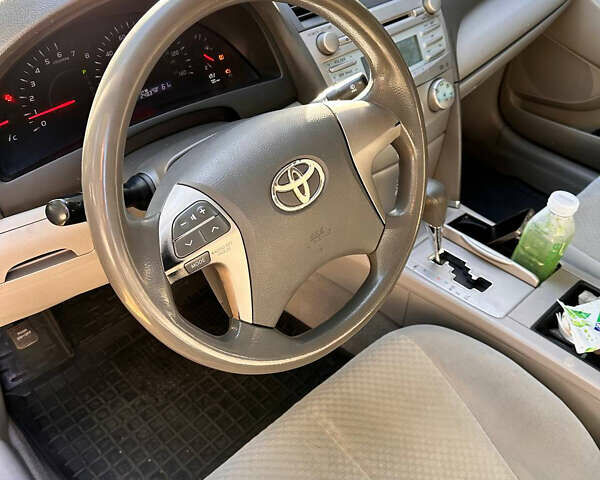 Чорний Тойота Камрі, об'ємом двигуна 2.36 л та пробігом 277 тис. км за 6500 $, фото 4 на Automoto.ua