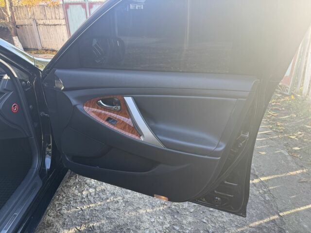 Тойота Камри 2008 в Черкассах на Automoto.ua Черный Тойота Камри, объемом двигателя 3.5 л и пробегом 244 тыс. км за 11500 $, фото 13 на Automoto.ua