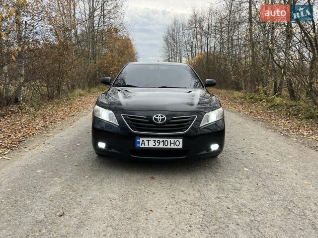 Чорний Тойота Камрі, об'ємом двигуна 3.5 л та пробігом 225 тис. км за 8900 $, фото 2 на Automoto.ua