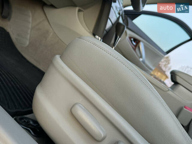 Черный Тойота Камри, объемом двигателя 2.4 л и пробегом 134 тыс. км за 11900 $, фото 80 на Automoto.ua