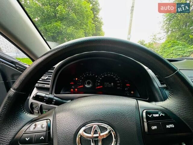 Чорний Тойота Камрі, об'ємом двигуна 2.36 л та пробігом 157 тис. км за 8500 $, фото 15 на Automoto.ua