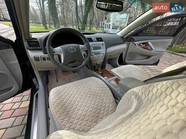 Черный Тойота Камри, объемом двигателя 2.36 л и пробегом 180 тыс. км за 8900 $, фото 29 на Automoto.ua