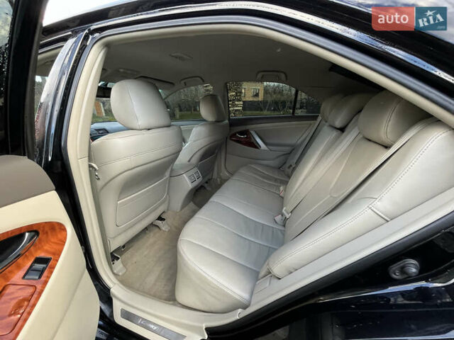 Чорний Тойота Камрі, об'ємом двигуна 3.5 л та пробігом 225 тис. км за 8900 $, фото 9 на Automoto.ua