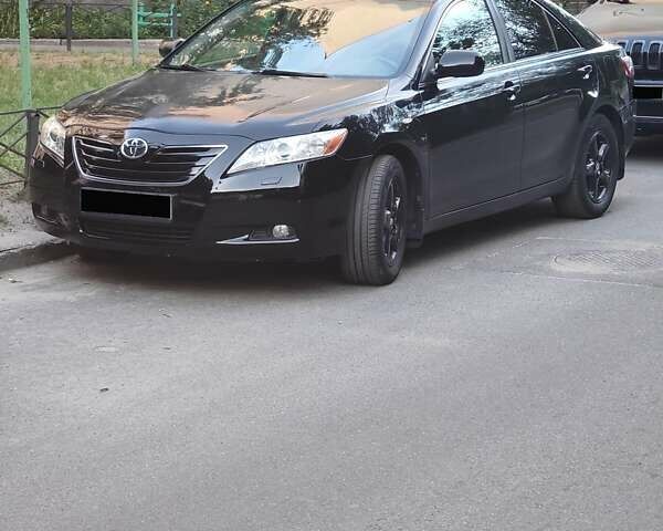 Чорний Тойота Камрі, об'ємом двигуна 0 л та пробігом 190 тис. км за 9600 $, фото 22 на Automoto.ua