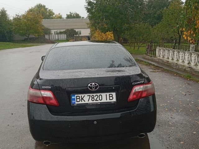 Черный Тойота Камри, объемом двигателя 3.5 л и пробегом 355 тыс. км за 7000 $, фото 7 на Automoto.ua
