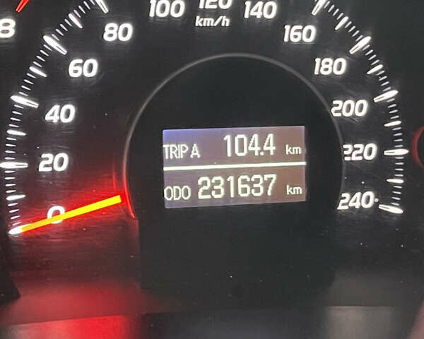 Чорний Тойота Камрі, об'ємом двигуна 2.4 л та пробігом 230 тис. км за 8499 $, фото 20 на Automoto.ua