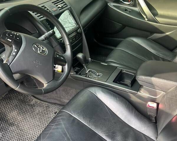 Тойота Камри 2008 в Одессе на Automoto.ua Черный Тойота Камри, объемом двигателя 2.36 л и пробегом 187 тыс. км за 10900 $, фото 1 на Automoto.ua