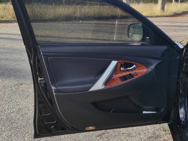 Тойота Камри 2008 в Кицмане на Automoto.ua Черный Тойота Камри, объемом двигателя 3.5 л и пробегом 226 тыс. км за 8850 $, фото 7 на Automoto.ua