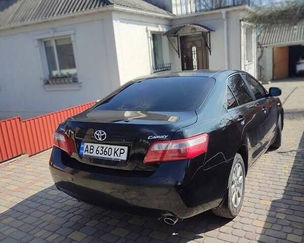 Чорний Тойота Камрі, об'ємом двигуна 2.4 л та пробігом 360 тис. км за 8300 $, фото 3 на Automoto.ua