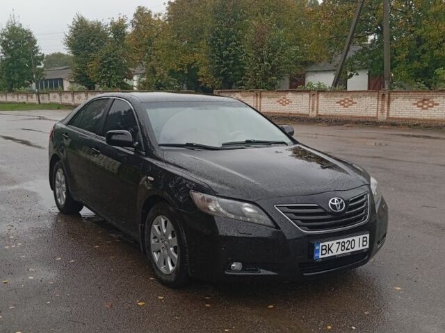 Черный Тойота Камри, объемом двигателя 3.5 л и пробегом 355 тыс. км за 7000 $, фото 2 на Automoto.ua