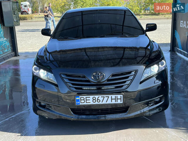 Черный Тойота Камри, объемом двигателя 3.5 л и пробегом 377 тыс. км за 10200 $, фото 14 на Automoto.ua