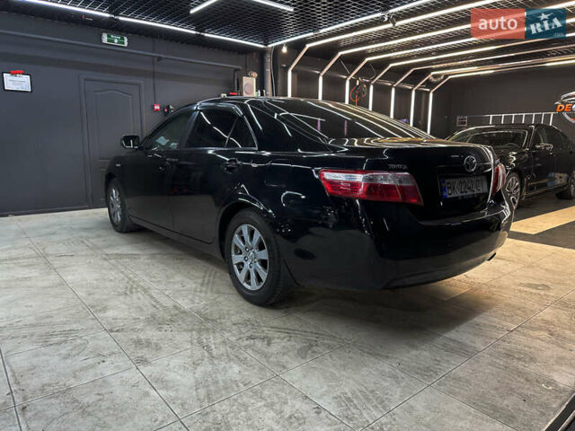 Черный Тойота Камри, объемом двигателя 2.36 л и пробегом 197 тыс. км за 9500 $, фото 6 на Automoto.ua