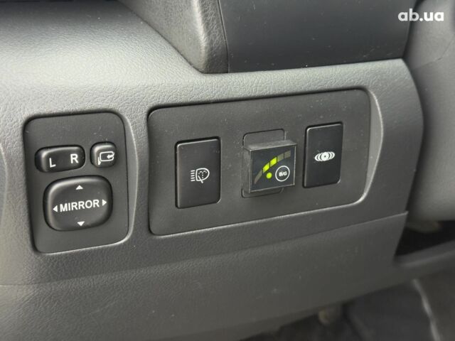 Чорний Тойота Камрі, об'ємом двигуна 2.4 л та пробігом 224 тис. км за 7990 $, фото 14 на Automoto.ua