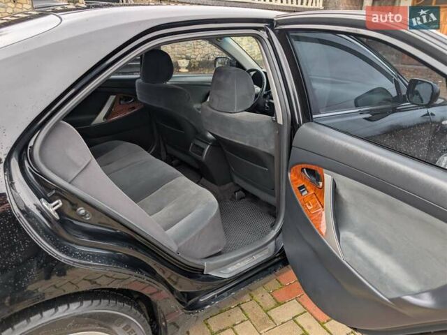 Черный Тойота Камри, объемом двигателя 2.4 л и пробегом 238 тыс. км за 7699 $, фото 22 на Automoto.ua