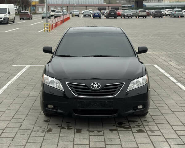 Черный Тойота Камри, объемом двигателя 3.5 л и пробегом 240 тыс. км за 7200 $, фото 4 на Automoto.ua