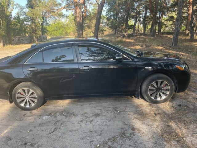 Черный Тойота Камри, объемом двигателя 2.4 л и пробегом 282 тыс. км за 5000 $, фото 4 на Automoto.ua