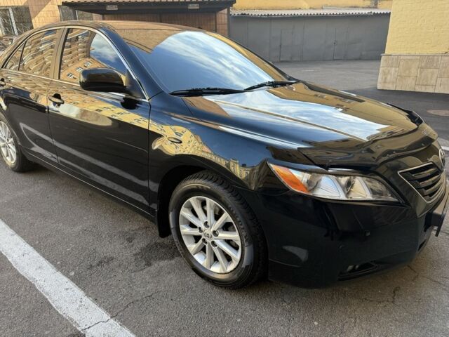 Чорний Тойота Камрі, об'ємом двигуна 2.4 л та пробігом 260 тис. км за 9200 $, фото 2 на Automoto.ua