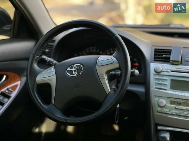 Черный Тойота Камри, объемом двигателя 2.4 л и пробегом 244 тыс. км за 8700 $, фото 13 на Automoto.ua