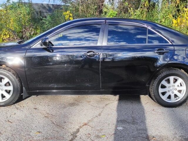 Тойота Камри 2008 в Кицмане на Automoto.ua Черный Тойота Камри, объемом двигателя 3.5 л и пробегом 226 тыс. км за 8850 $, фото 2 на Automoto.ua