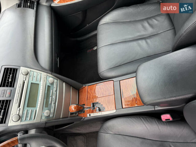 Черный Тойота Камри, объемом двигателя 3.5 л и пробегом 246 тыс. км за 11000 $, фото 36 на Automoto.ua