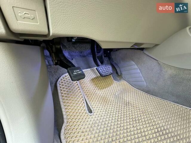 Черный Тойота Камри, объемом двигателя 2.36 л и пробегом 180 тыс. км за 8900 $, фото 25 на Automoto.ua