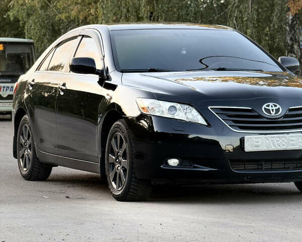 Чорний Тойота Камрі, об'ємом двигуна 3.46 л та пробігом 225 тис. км за 10300 $, фото 8 на Automoto.ua