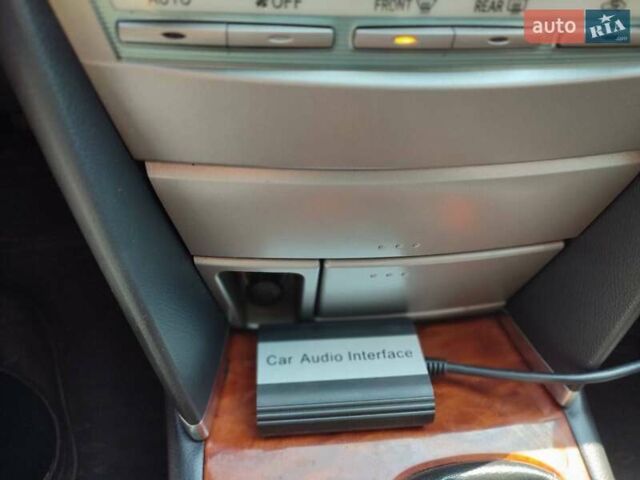 Чорний Тойота Камрі, об'ємом двигуна 2.4 л та пробігом 360 тис. км за 8300 $, фото 11 на Automoto.ua