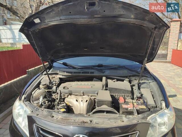 Чорний Тойота Камрі, об'ємом двигуна 2.4 л та пробігом 360 тис. км за 8300 $, фото 14 на Automoto.ua