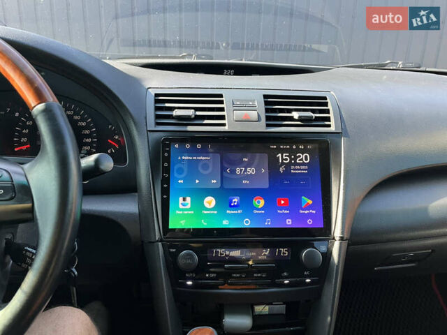 Черный Тойота Камри, объемом двигателя 3.5 л и пробегом 377 тыс. км за 10200 $, фото 69 на Automoto.ua