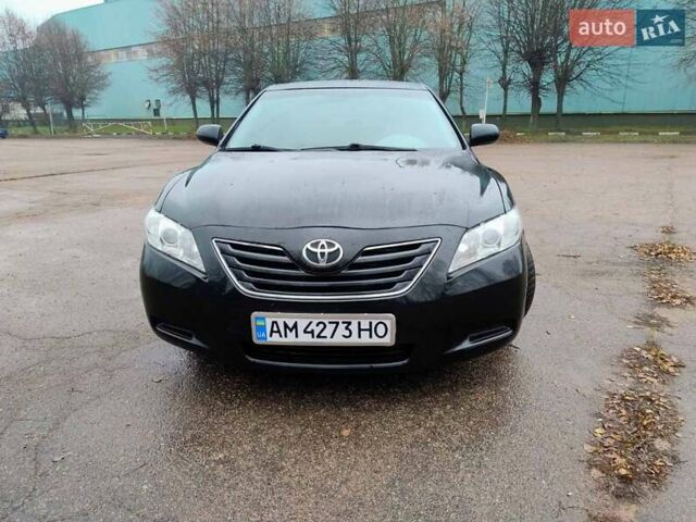 Черный Тойота Камри, объемом двигателя 2.4 л и пробегом 367 тыс. км за 7900 $, фото 1 на Automoto.ua