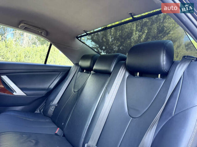 Чорний Тойота Камрі, об'ємом двигуна 3.46 л та пробігом 225 тис. км за 10300 $, фото 31 на Automoto.ua