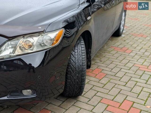 Черный Тойота Камри, объемом двигателя 2.4 л и пробегом 238 тыс. км за 7699 $, фото 5 на Automoto.ua