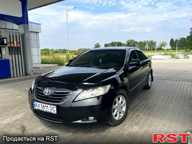 Черный Тойота Камри, объемом двигателя 2.4 л и пробегом 320 тыс. км за 8000 $, фото 4 на Automoto.ua