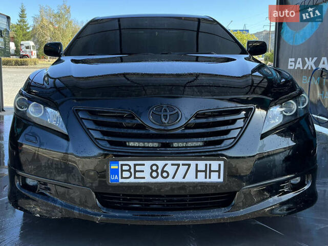 Черный Тойота Камри, объемом двигателя 3.5 л и пробегом 377 тыс. км за 10200 $, фото 32 на Automoto.ua