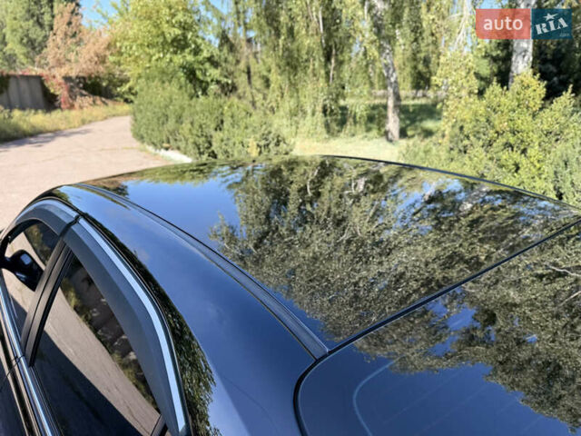 Чорний Тойота Камрі, об'ємом двигуна 3.46 л та пробігом 225 тис. км за 10300 $, фото 18 на Automoto.ua