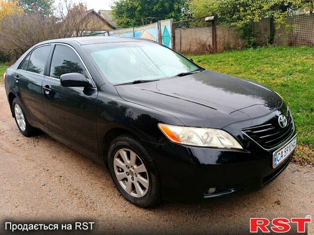 Черный Тойота Камри, объемом двигателя 2.4 л и пробегом 0 тыс. км за 7100 $, фото 1 на Automoto.ua