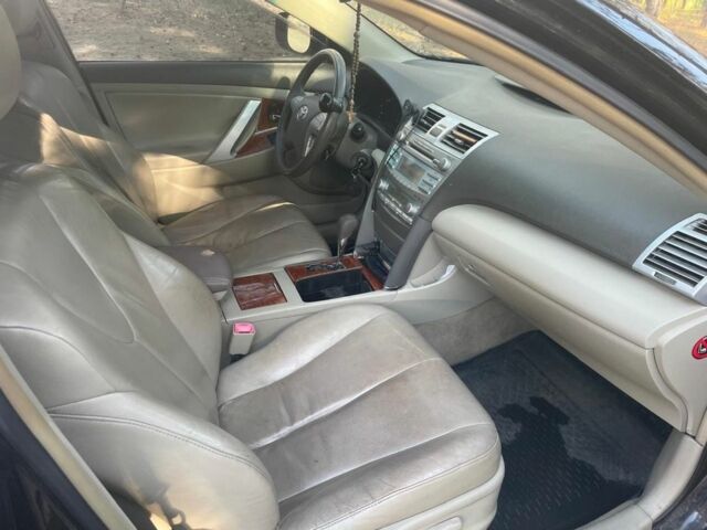 Черный Тойота Камри, объемом двигателя 2.4 л и пробегом 282 тыс. км за 5000 $, фото 13 на Automoto.ua