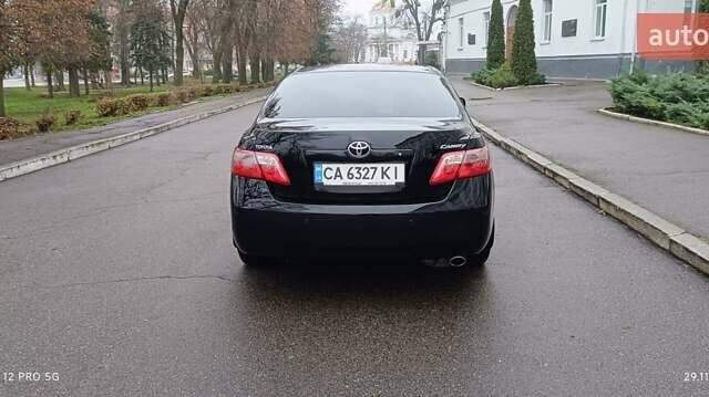 Черный Тойота Камри, объемом двигателя 2.4 л и пробегом 310 тыс. км за 7700 $, фото 5 на Automoto.ua