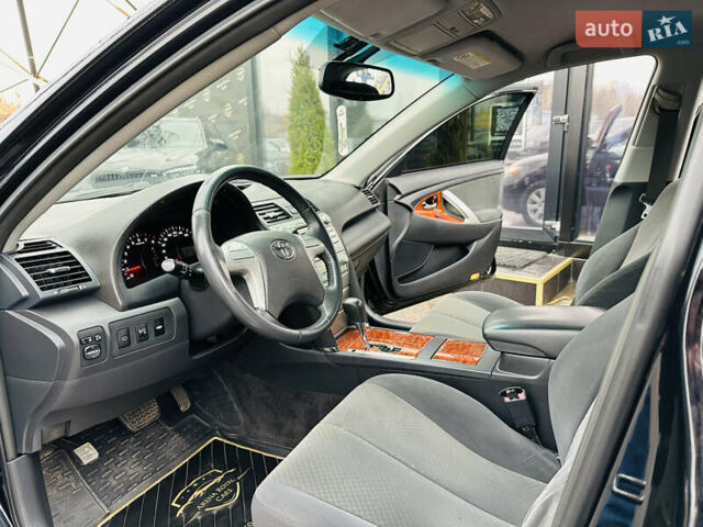 Чорний Тойота Камрі, об'ємом двигуна 2.36 л та пробігом 151 тис. км за 8800 $, фото 11 на Automoto.ua