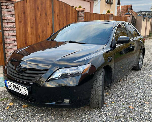 Черный Тойота Камри, объемом двигателя 3.46 л и пробегом 280 тыс. км за 8999 $, фото 5 на Automoto.ua