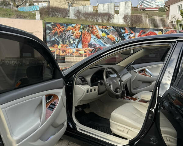 Черный Тойота Камри, объемом двигателя 2.36 л и пробегом 135 тыс. км за 12500 $, фото 8 на Automoto.ua
