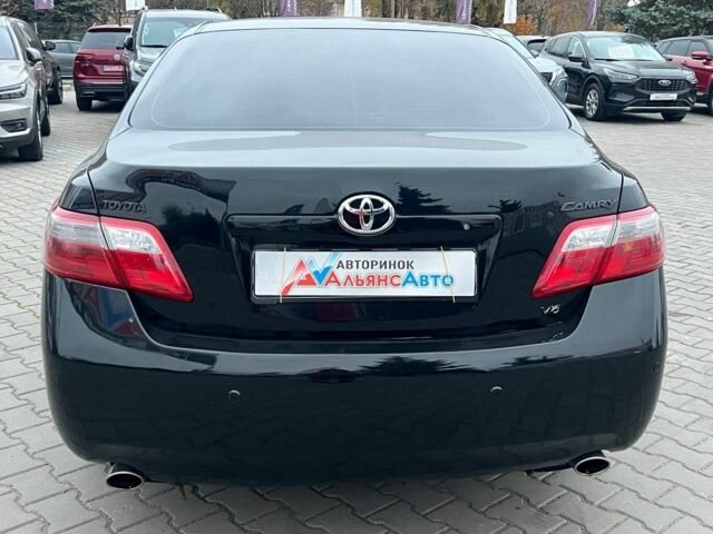 Черный Тойота Камри, объемом двигателя 3.5 л и пробегом 280 тыс. км за 9200 $, фото 5 на Automoto.ua