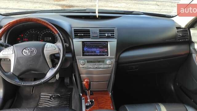 Чорний Тойота Камрі, об'ємом двигуна 3.5 л та пробігом 227 тис. км за 8900 $, фото 9 на Automoto.ua